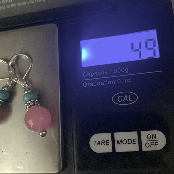 New pretty 8/9 mm pink Jade and 1mm turquoise beads lever back earrings - Picture 8 of 11
